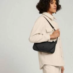 Brandneu ✔️ TOM TAILOR Umhängetasche »JULIETA«, in modischer 👖 Jeans Optik Denim black, Denim blue 😉 9 Brandneu ✔️ TOM TAILOR Umhängetasche »JULIETA«, in modischer 👖 Jeans Optik Denim black, Denim blue 😉 -Tom Tailor Verkaufsgeschäft 003a061f e0ae 5b6c ab99 1cfa224cc650