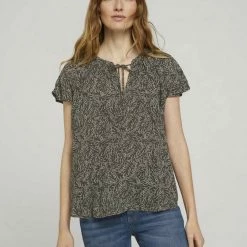 Coupon 🌟 TOM TAILOR Kurzarmbluse Khaki small floral design, Anemone blue, Khaki white outline leaves, Blau (51) ✔️ -Tom Tailor Verkaufsgeschäft 00c65040 73a6 5be0 abf5 6e04afda94a0