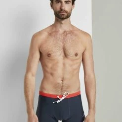 Auslauf 🔔 TOM TAILOR Badeshorts »Badehose mit kleinem Print« 👗 Dress blue, Poppy red 🎉