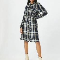 Rabatt ⌛ TOM TAILOR Blusenkleid 🌟 22 Rabatt ⌛ TOM TAILOR Blusenkleid 🌟 -Tom Tailor Verkaufsgeschäft 0765ddfd a13b 5afc 8622 13b240255aa7