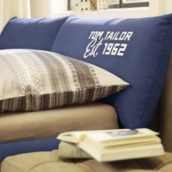 Coupon 😍 TOM TAILOR Polsterbett »SOFT PILLOW«, Webstoff, mit Print, Überlänge 220 cm Navy TTI 6, Graphite TTI 29 🔥 15 Coupon 😍 TOM TAILOR Polsterbett »SOFT PILLOW«, Webstoff, mit Print, Überlänge 220 cm Navy TTI 6, Graphite TTI 29 🔥 -Tom Tailor Verkaufsgeschäft 12271437