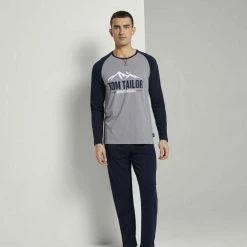 Bestes Angebot 🎁 TOM TAILOR Pyjama »Langes Pyjama Set mit Print« ❤️ -Tom Tailor Verkaufsgeschäft 12ab0efc 92b2 58b5 aab1 ba96125b9fd5