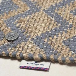 Angebote 😍 Teppich »Geometric«, TOM TAILOR, rechteckig, Höhe 7 mm, Flachgewebe, handgewebt, Material: 60% Baumwolle, 40% Jute, Wohnzimmer Goldfarben, Anthrazit ⭐ 13 Angebote 😍 Teppich »Geometric«, TOM TAILOR, rechteckig, Höhe 7 mm, Flachgewebe, handgewebt, Material: 60% Baumwolle, 40% Jute, Wohnzimmer Goldfarben, Anthrazit ⭐ -Tom Tailor Verkaufsgeschäft 16176430