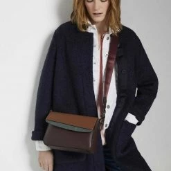 Auslauf 🛒 TOM TAILOR Umhängetasche »Henrietta Umhängetasche mit Überschlag« Mixed wine, Mixed black, Mixed brown ⌛