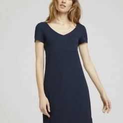 Beste Bewertungen von 🎉 TOM TAILOR Jerseykleid »Jerseykleid mit V-Ausschnitt« Navy floral design, Navy blue copper floral design, Sky Captain Blue 🔥 -Tom Tailor Verkaufsgeschäft 2ea2827d 3b35 52eb a1c6 3f7132736c7f