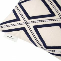 Angebote 🔥 Kissenhülle »Rhombus«, TOM TAILOR (1 Stück), mit aufgesticken Rauten in 3D-Optik 👍 -Tom Tailor Verkaufsgeschäft 2ff88afa d8f6 5419 91cd be037911afb0