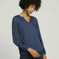 Besorgen 🔥 TOM TAILOR Langarmbluse »Geraffte Bluse mit LENZING(TM) ECOVERO(TM)« Dark Denim Blue, Cozy pink, Whisper White, Dark maroon red 🧨 -Tom Tailor Verkaufsgeschäft 345d24e5 2f39 5e47 bedc 00c069f4c8c7