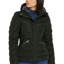 Brandneu 🛒 TOM TAILOR Steppjacke mit abnehmbarem Teddy-Futter am Kragen Schwarz, Rosa, Curry, Grün 🎁 16 Brandneu 🛒 TOM TAILOR Steppjacke mit abnehmbarem Teddy-Futter am Kragen Schwarz, Rosa, Curry, Grün 🎁 -Tom Tailor Verkaufsgeschäft 370420b4 7762 578f 919a 35d26954d743