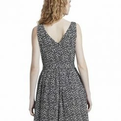 Angebote 😀 TOM TAILOR Chiffonkleid »dress chiffon« 🥰 10 Angebote 😀 TOM TAILOR Chiffonkleid »dress chiffon« 🥰 -Tom Tailor Verkaufsgeschäft 3a9798af 83dc 5fb6 9fbd db47875b9966