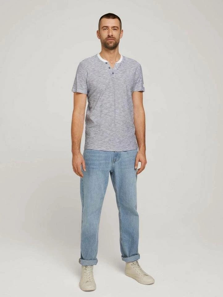 Brandneu ⭐ TOM TAILOR T-Shirt »T-Shirt mit Henley Ausschnitt« Smoke green cream fine stripe, Navy soft peach fine stripe, Stripe white 🧨 3 Brandneu ⭐ TOM TAILOR T-Shirt »T-Shirt mit Henley Ausschnitt« Smoke green cream fine stripe, Navy soft peach fine stripe, Stripe white 🧨 - Image 3