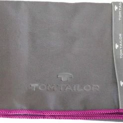 Bester Verkauf 🤩 Wendebettwäsche »Henry«, TOM TAILOR, mit Gratis-Zugabe: Sporthandtuch Türkis, Beere 🔥 9 Bester Verkauf 🤩 Wendebettwäsche »Henry«, TOM TAILOR, mit Gratis-Zugabe: Sporthandtuch Türkis, Beere 🔥 -Tom Tailor Verkaufsgeschäft 417056b3 1c00 5ed3 b9bf fd9404355deb