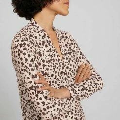 Top 10 🔔 TOM TAILOR Blusenshirt mit dekorativem Print und Knopfleiste Beige-braun-schwarz-gemustert, Schwarz-braun-wollweiß-gemustert ❤️ 20 Top 10 🔔 TOM TAILOR Blusenshirt mit dekorativem Print und Knopfleiste Beige-braun-schwarz-gemustert, Schwarz-braun-wollweiß-gemustert ❤️ -Tom Tailor Verkaufsgeschäft 437d3d80 b81c 52ba b9f8 b45e6038de93