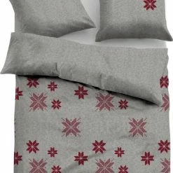 Großhandel 🥰 Wendebettwäsche »Silas«, TOM TAILOR, mit winterlichen Schneeflocken Anthrazit, Grey, Barolo 👍 -Tom Tailor Verkaufsgeschäft 4504adb7 5e7c 561d a085 b6eec1f1dea1