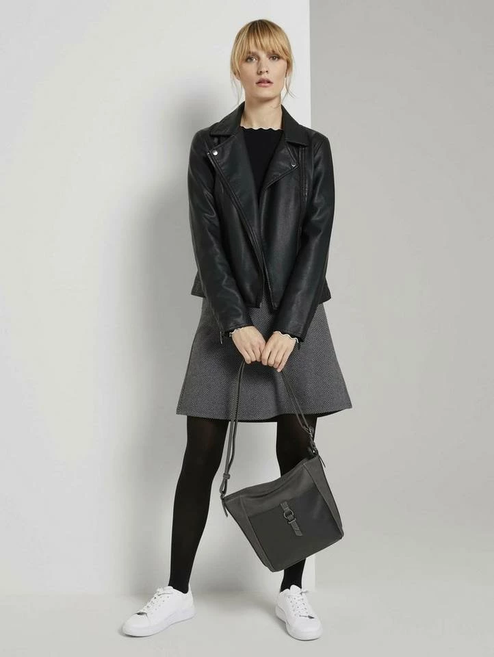 Rabatt 🌟 TOM TAILOR Umhängetasche »Große Umhängetasche Lone« Bordeaux #ft5_slash# wine, Off white #ft5_slash# off white, Dark grey, Dark blue 🤩 7 Rabatt 🌟 TOM TAILOR Umhängetasche »Große Umhängetasche Lone« Bordeaux #ft5_slash# wine, Off white #ft5_slash# off white, Dark grey, Dark blue 🤩 - Image 7