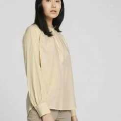 Budget 🤩 TOM TAILOR Langarmbluse »Bluse mit Stehkragen« Smooth light sand, French clay beige 👍