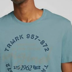 Großhandel 🔥 TOM TAILOR T-Shirt »T-Shirt mit Bio-Baumwolle mit Textprint« Cadmium bright orange, Calm cloud blue, Sky Captain Blue, Dark Smoke Green 😀 -Tom Tailor Verkaufsgeschäft 54dd950d cff0 5244 bb0c c0b510261b30