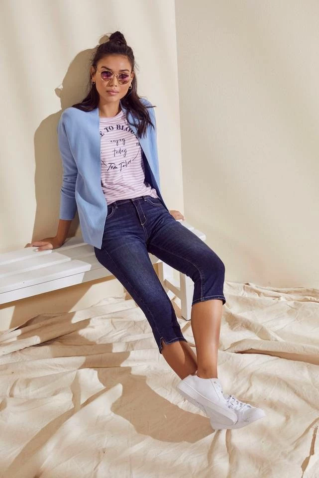 Bestes Angebot 👍 TOM TAILOR Caprijeans »Kate Slim« mit kleinen Seitenschlitzen Mid stone washed, Dark stone washed, Random bleached blue 🥰 13 Bestes Angebot 👍 TOM TAILOR Caprijeans »Kate Slim« mit kleinen Seitenschlitzen Mid stone washed, Dark stone washed, Random bleached blue 🥰 – Bild 13