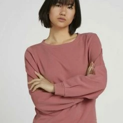 Bester Verkauf 🥰 TOM TAILOR Sweatshirt »Basic Sweatshirt mit Bio-Baumwolle« Smooth light sand, Dusty pastel pink, Sky Captain Blue, Dark Denim Blue 🧨 -Tom Tailor Verkaufsgeschäft 63fe63a1 8c85 59aa 850d 6c5f1d595cdd