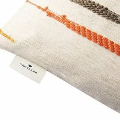 Bestpreis 😀 Kissenhülle »Threads«, TOM TAILOR (1 Stück), mit Knötchenoptik 🔔 7 Bestpreis 😀 Kissenhülle »Threads«, TOM TAILOR (1 Stück), mit Knötchenoptik 🔔 -Tom Tailor Verkaufsgeschäft 668fd0d4 ab38 5cb9 bd4a e8ab47312116