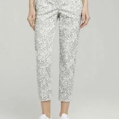 Budget 🌟 TOM TAILOR Culotte »Mia Slim Stoffhose mit Blumenmuster« 🛒 23 Budget 🌟 TOM TAILOR Culotte »Mia Slim Stoffhose mit Blumenmuster« 🛒 -Tom Tailor Verkaufsgeschäft 69ece30c 67ae 59fa a2c9 93390e1d83e1