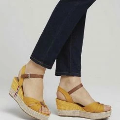 Rabatt 🤩 TOM TAILOR »Sandalette 🩴 Sandalen 🩴 Sandaletten« Keilsandalette Khaki, Yellow, Blue 😍 -Tom Tailor Verkaufsgeschäft 6acd2dee 7e68 5876 a27d 5647d5c8774f