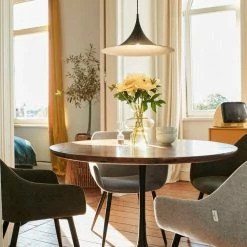 Auslauf 🛒 TOM TAILOR Esstisch »T-MODERN TABLE ROUND«, aus Mangoholz, Knopfdetail, Moderne Eleganz durch abgerundete Kante 🎉