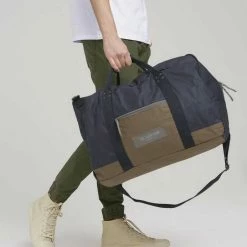 Blitzangebot 🛒 TOM TAILOR Denim Reisetasche »Ben Utility Reisetasche aus Nylon« Dark blue, Off white #ft5_slash# off white 🌟