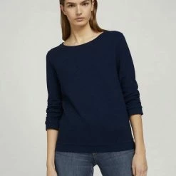 Top 10 ✨ TOM TAILOR Denim Sweatshirt im besonderen Strukturmuster Deep black, Wollweiß, Hellgrün, Sky Captain Blue ✨ 90 Top 10 ✨ TOM TAILOR Denim Sweatshirt im besonderen Strukturmuster Deep black, Wollweiß, Hellgrün, Sky Captain Blue ✨ -Tom Tailor Verkaufsgeschäft 717a9a32 b7f2 54e6 8421 54eb7d5722c6