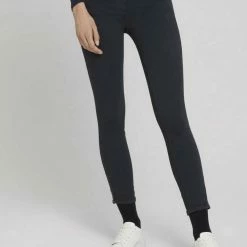 Coupon ⭐ TOM TAILOR Culotte »Alexa Skinny 👖 Jeans mit Reißverschlüssen« Sky Captain Blue, Dark maroon red, Smooth light sand ⭐ 44 Coupon ⭐ TOM TAILOR Culotte »Alexa Skinny 👖 Jeans mit Reißverschlüssen« Sky Captain Blue, Dark maroon red, Smooth light sand ⭐ -Tom Tailor Verkaufsgeschäft 791f31e1 5007 5330 a545 043fbeff22b1