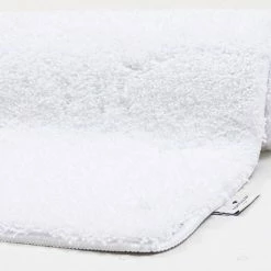 Schlussverkauf 🛒 Badematte »Soft Bath« TOM TAILOR, Höhe 27 mm, rutschhemmend beschichtet, fußbodenheizungsgeeignet, schnell trocknend, strapazierfähig, besonders weich, waschbar Lila, Rot, Petrol, Aubergine 😍 -Tom Tailor Verkaufsgeschäft 828aba9b 6e27 5817 80fd 77753b6300bf