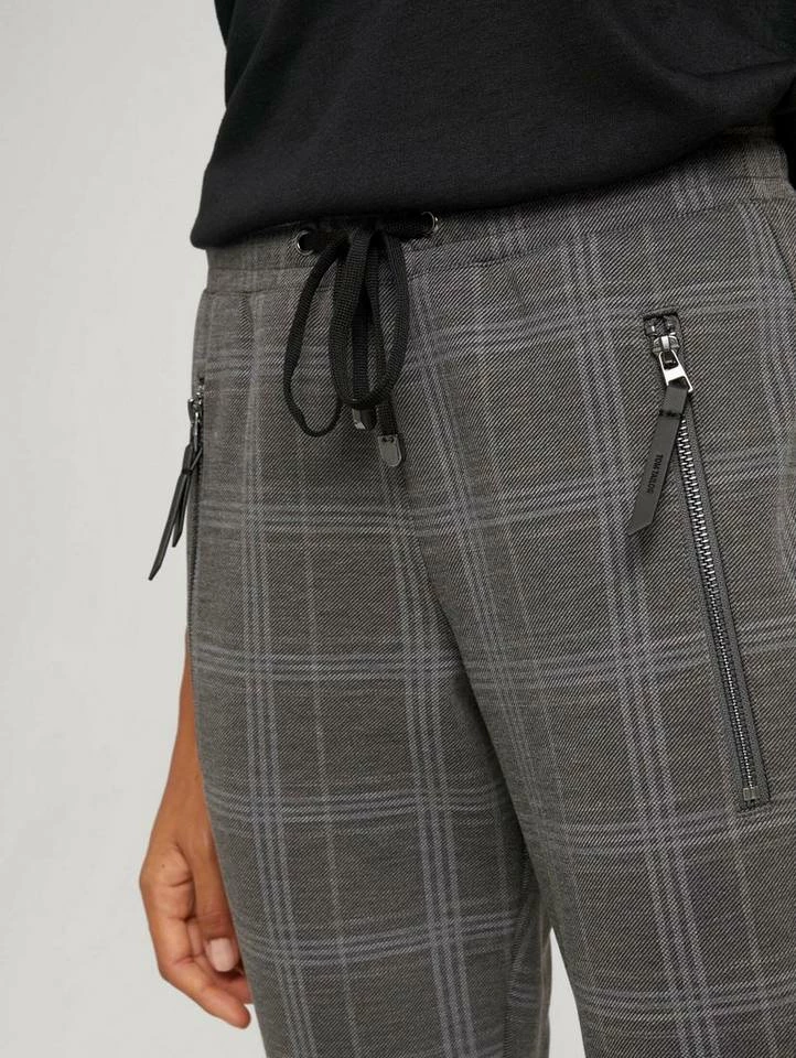 Top 10 ✨ TOM TAILOR Culotte »Karierte Stoffhose mit Reißverschlusstaschen« Grey check, Black brown small check 🤩 5 Top 10 ✨ TOM TAILOR Culotte »Karierte Stoffhose mit Reißverschlusstaschen« Grey check, Black brown small check 🤩 - Image 5
