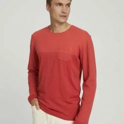 Neu 🧨 TOM TAILOR T-Shirt »strukturiertes Langarmshirt« Oak Leaf Green, Chili oil red 😀 -Tom Tailor Verkaufsgeschäft 8936538a 3907 502b 9850 b06950059bed