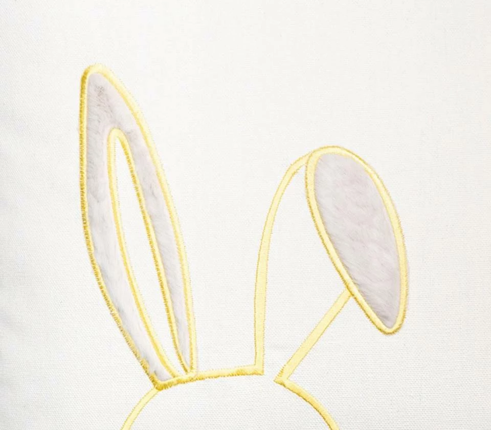 Bestes Angebot 😉 Kissenhülle »Fluffy Rabbit«, TOM TAILOR (1 Stück), mit aufgestickter Hasensilhouette und Kunstfellapplikationen 🌟 5 Bestes Angebot 😉 Kissenhülle »Fluffy Rabbit«, TOM TAILOR (1 Stück), mit aufgestickter Hasensilhouette und Kunstfellapplikationen 🌟 - Image 5