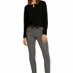 Besorgen ⭐ TOM TAILOR Langarmshirt mit Knotendetail am Ausschnitt Graugrün, Schwarz 🥰 -Tom Tailor Verkaufsgeschäft 8b3d3e69 dddb 5b9f a2cb 03d5b8db5f8b