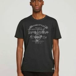 Budget 😍 TOM TAILOR T-Shirt »Print T-Shirt im Used Look« Tarmac Grey, Dark Gable Green, Decadent Bordeaux, Sky Captain Blue 🌟