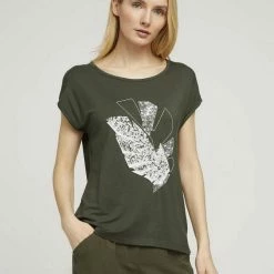 Auslauf ⭐ TOM TAILOR T-Shirt »T-shirt placed print« 🛒 -Tom Tailor Verkaufsgeschäft 9322d2a1 134a 55c0 b7a1 5c2042c542c3