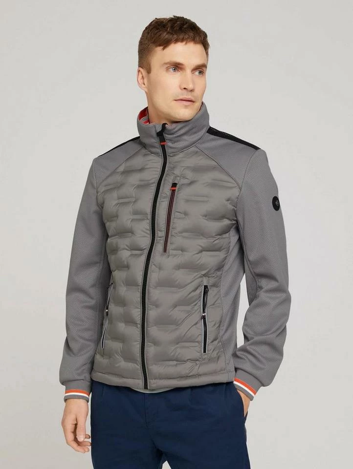 Am billigsten ✔️ TOM TAILOR Steppjacke »Gesteppte Complex Hybrid Jacke« Black, Frost Ash, Sky Captain Blue 🤩 13 Am billigsten ✔️ TOM TAILOR Steppjacke »Gesteppte Complex Hybrid Jacke« Black, Frost Ash, Sky Captain Blue 🤩 - Image 13