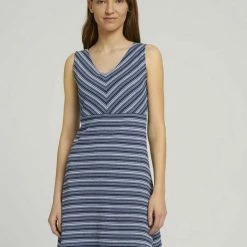 Beste Bewertungen von 💯 TOM TAILOR Sommerkleid Red structure design, Blue structure design 💯 -Tom Tailor Verkaufsgeschäft 9883c590 ce00 5b03 8073 853438f0e55c