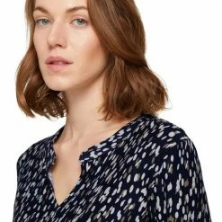 Brandneu ⭐ TOM TAILOR Henleyshirt mit Urn-Up-Ärmeln Hellmarine-gemustert, Marine-gepunktet 😀 9 Brandneu ⭐ TOM TAILOR Henleyshirt mit Urn-Up-Ärmeln Hellmarine-gemustert, Marine-gepunktet 😀 -Tom Tailor Verkaufsgeschäft 98aa00fb 72b5 5ef7 9e65 429271d93d40