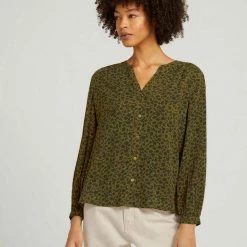 Großhandel 🔔 TOM TAILOR Langarmbluse »Gemusterte Henleybluse« Beige small dot design, Black small dot design, Green shades floral design, Green small floral design 😉 -Tom Tailor Verkaufsgeschäft 99575269 4e5e 588b 868e c8854f25e854