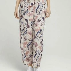 Top 10 👍 TOM TAILOR Bundfaltenhose (1-tlg) White floral design, Sky Captain Blue, Blue minimal design vertical ⌛ -Tom Tailor Verkaufsgeschäft 9eb9b844 c135 5159 adb1 9c22007df0d0