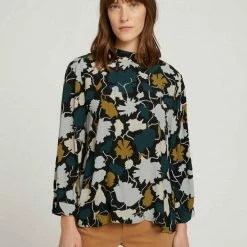 Angebote 🔔 TOM TAILOR Langarmbluse »Stehkragen Bluse mit LENZING(TM) ECOVERO(TM)« Beige large dot design, Black large dot design, Green large floral design, Green small floral design 🎁 57 Angebote 🔔 TOM TAILOR Langarmbluse »Stehkragen Bluse mit LENZING(TM) ECOVERO(TM)« Beige large dot design, Black large dot design, Green large floral design, Green small floral design 🎁 -Tom Tailor Verkaufsgeschäft a7457bf9 13bb 5452 aa49 10a31cab8c1f