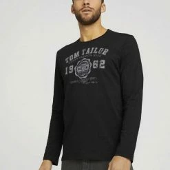 Großhandel 👏 TOM TAILOR T-Shirt »Langarmshirt mit Bio-Baumwolle mit Textprint« ⌛ -Tom Tailor Verkaufsgeschäft ac094be9 9044 57bc 91e9 b0d4be437472