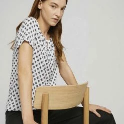 Bester Verkauf ⭐ TOM TAILOR Langarmbluse »Kurzarmbluse mit Faltendetail« Sky Captain Blue, Bloody Mary, Navy ornamental design, Offwhite navy minimal design ✨ -Tom Tailor Verkaufsgeschäft b18e55b0 0787 5541 ab1b d85a2613af11