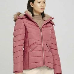 Auslauf 👏 TOM TAILOR Steppjacke »Steppjacke mit recyceltem Polyester« Deep black, French clay beige, Cozy pink, Herbal tea green 🧨 57 Auslauf 👏 TOM TAILOR Steppjacke »Steppjacke mit recyceltem Polyester« Deep black, French clay beige, Cozy pink, Herbal tea green 🧨 -Tom Tailor Verkaufsgeschäft b1d8020f 2296 5010 b9ce 3199a6e36dd5