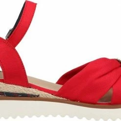 Brandneu 🎉 TOM TAILOR »Lederimitat/Textil« Keilsandalette White, Red, Navy 🥰 -Tom Tailor Verkaufsgeschäft b2be2d54 8944 5d64 b80f d5b1013d1a34