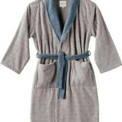 Blitzangebot 🔥 Unisex-Bademantel »Wellness«, TOM TAILOR, in toller Hoch/Tief-Webtechnik Navy, Silver 👍 9 Blitzangebot 🔥 Unisex-Bademantel »Wellness«, TOM TAILOR, in toller Hoch/Tief-Webtechnik Navy, Silver 👍 -Tom Tailor Verkaufsgeschäft b5b81976 07fb 5fcf b7e5 e890c49a0ef2