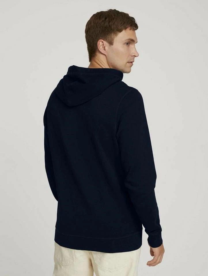 Bestpreis 🌟 TOM TAILOR Hoodie »Hoodie mit Print« Chili oil red, Sky Captain Blue, Oak Leaf Green, Beach Sand 🧨 2 Bestpreis 🌟 TOM TAILOR Hoodie »Hoodie mit Print« Chili oil red, Sky Captain Blue, Oak Leaf Green, Beach Sand 🧨 - Image 2