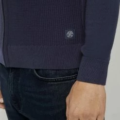 Angebote 🤩 TOM TAILOR Strickjacke »Strukturierte Strickjacke mit Stehkragen« 👍 -Tom Tailor Verkaufsgeschäft ba374768 7911 5bdc a642 55a931112d9a