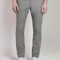 Rabatt 🌟 TOM TAILOR Chinos Concrete grey, Blue grid minimal de 😀 -Tom Tailor Verkaufsgeschäft ba6cd339 2324 51b1 9024 58bbc6a23b30